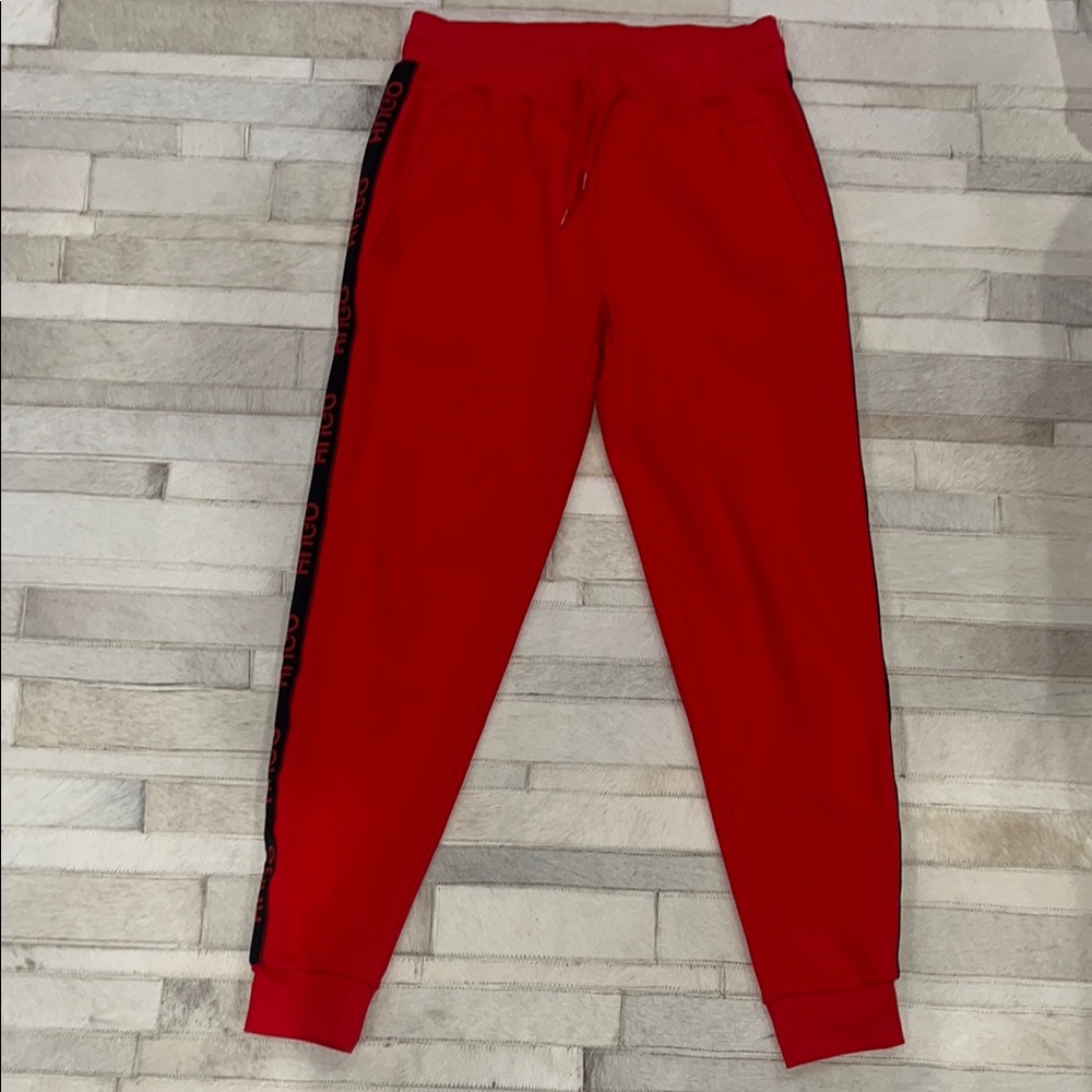 Hugo Boss men’s sweatpants/ joggers